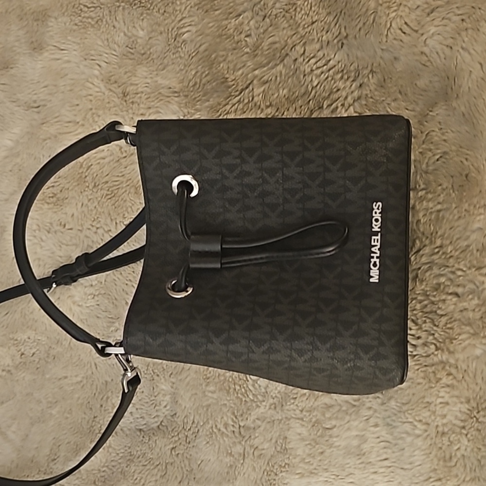 Small Michael Kors bag